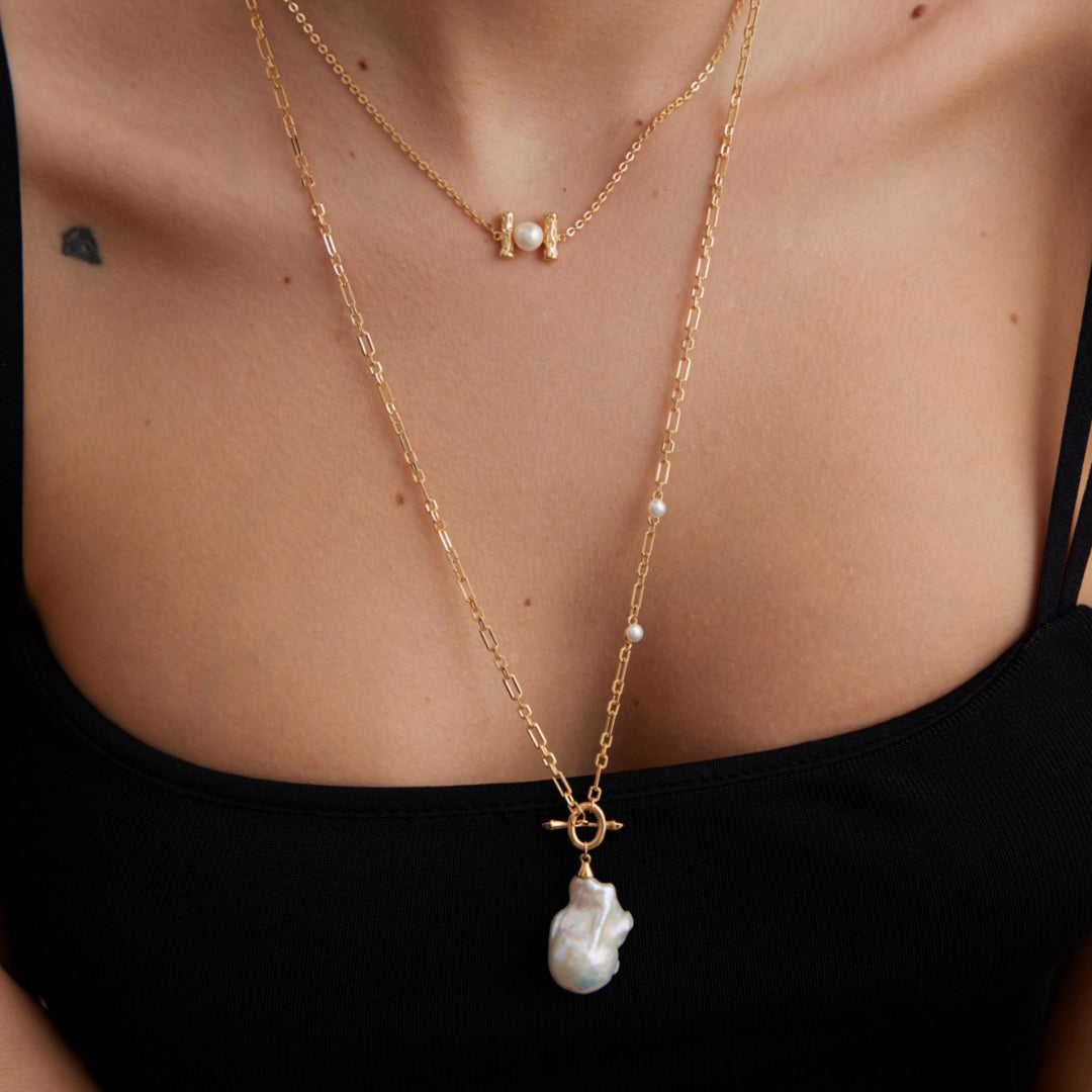 Natural Pearl gold necklace