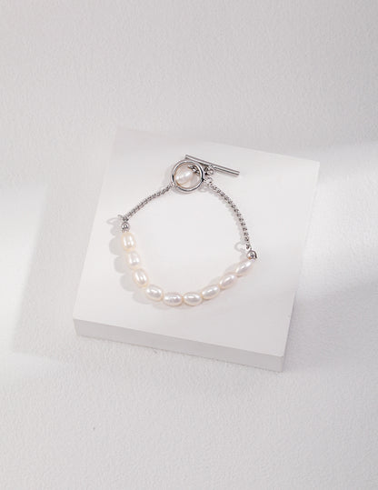 Golden Toggle Pearl Chain Bracelet