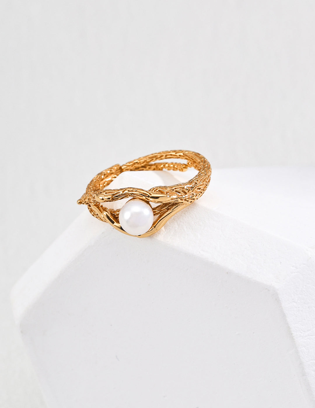 Golden Vine Freshwater Pearl Ring